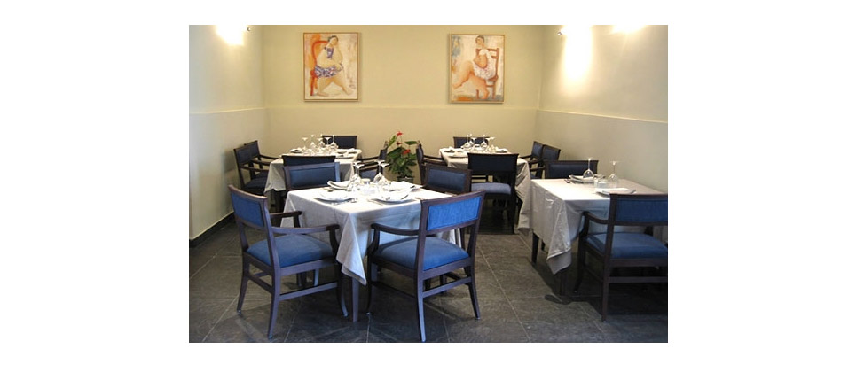 Restaurante Azulache (Valencia) - sillas #285 - imagen 01