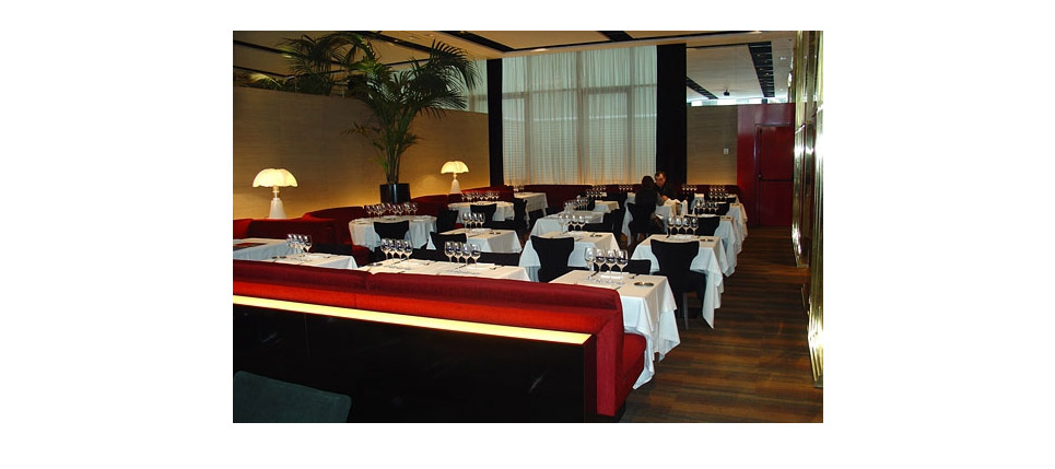 Restaurante Noti Universal (Barcelona) - sillas #059 - imagen 01