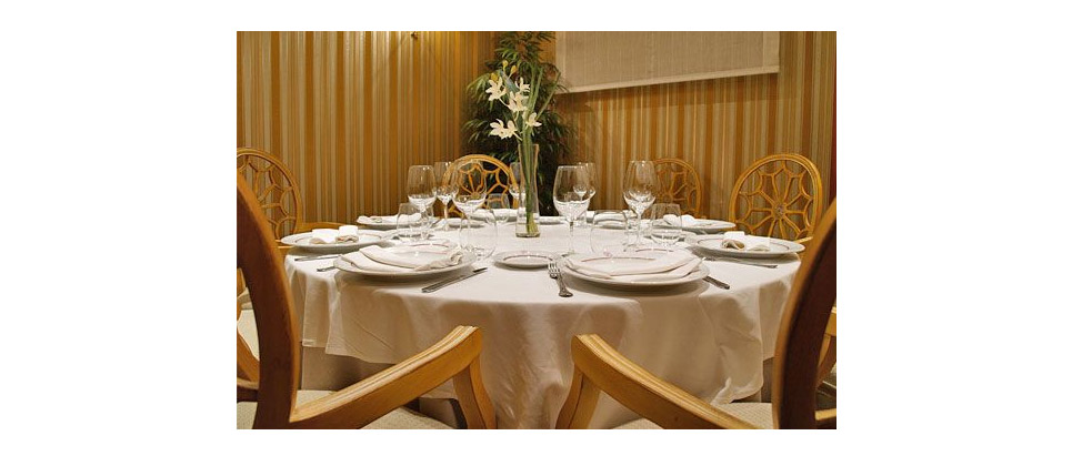 silla 402 restaurante Zurito (Madrid)